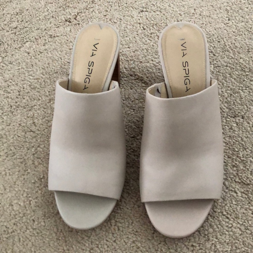 Via Spiga Nude Sandal. Size 6.5M